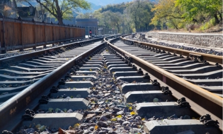 改性尼龍PA6和PA66在高速鐵路、機(jī)車工業(yè)中的應(yīng)用